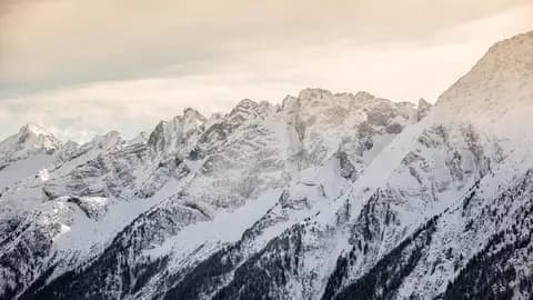 500px provided description: Pic World Fotografie by Bernd Martin [#landscape ,#austria ,#mountain ,#valley ,#peak ,#alps ,#mountaineering ,#summit ,#alpine ,#mountain pass ,#mayrhofen ,#landschaft ,#?sterreich ,#alp ,#mountainscape ,#piatra craiului ,#mountainside]